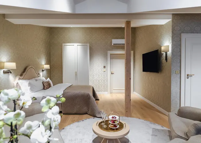 Unicus Palace Old Town - Destigo Hotel Cracovie