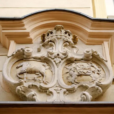 Unicus Palace Old Town - Destigo ホテル