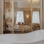Hotel Unicus Palace Old Town - Destigo 5*