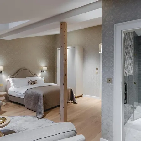 Unicus Palace Old Town - Destigo Hotel Krakow