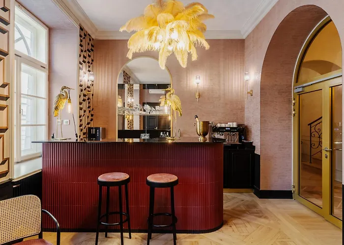 Unicus Palace Old Town - Destigo Hotell 5*