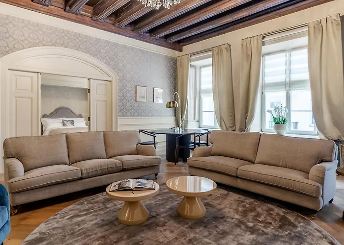 Unicus Palace Old Town - Destigo Cracovia