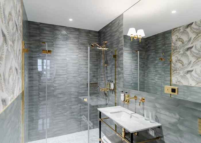 Unicus Palace Old Town - Destigo 5* Cracovia