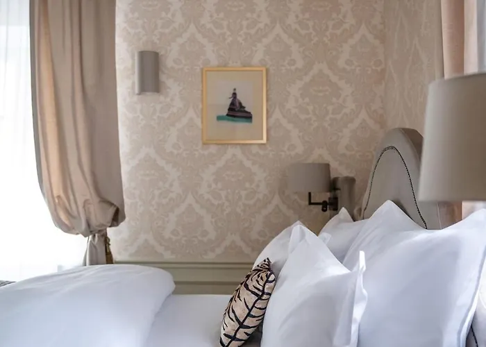 Unicus Palace Old Town - Destigo Hotel 5*